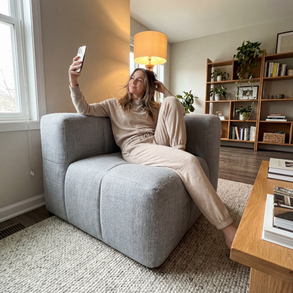 Sofá modular Bold 2 plazas con pouf